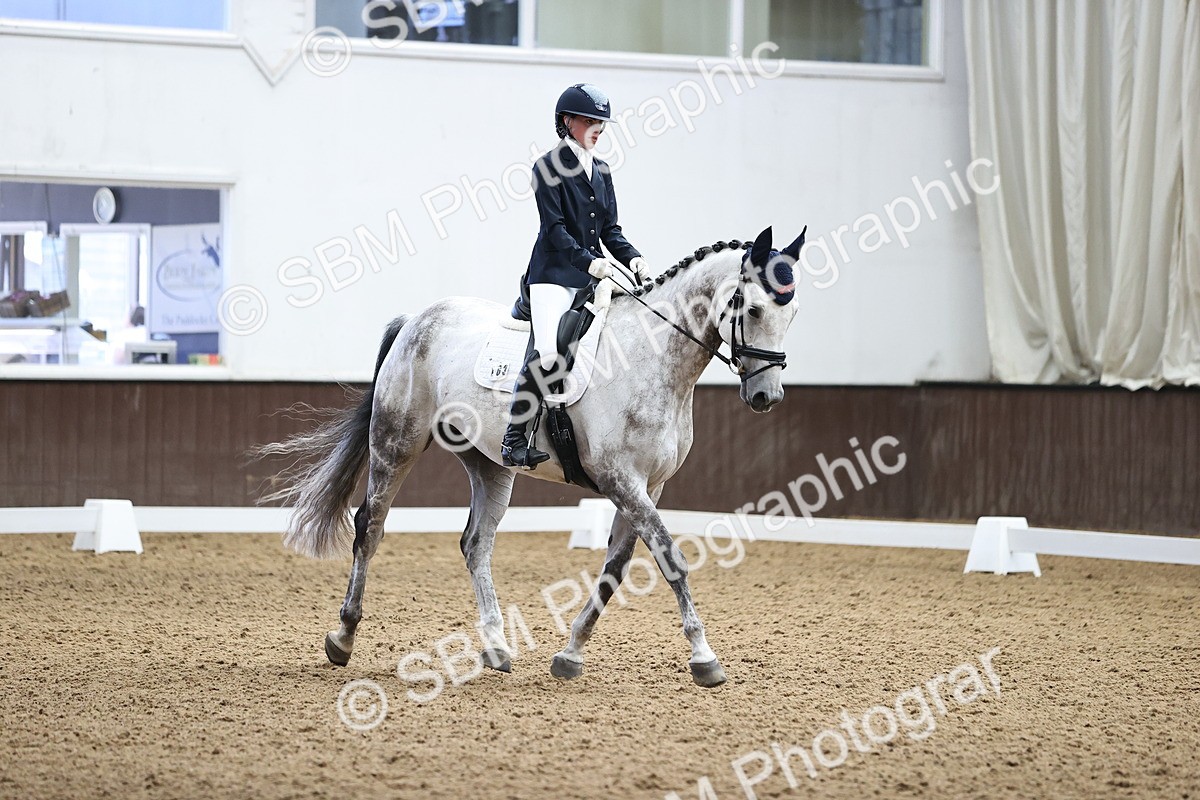 SBM_000956 - Novice 4 Warm Up