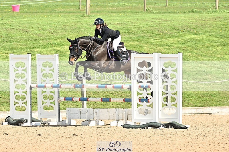 250416-132853-01089 - Cls 4 Newcomers and 1.10m