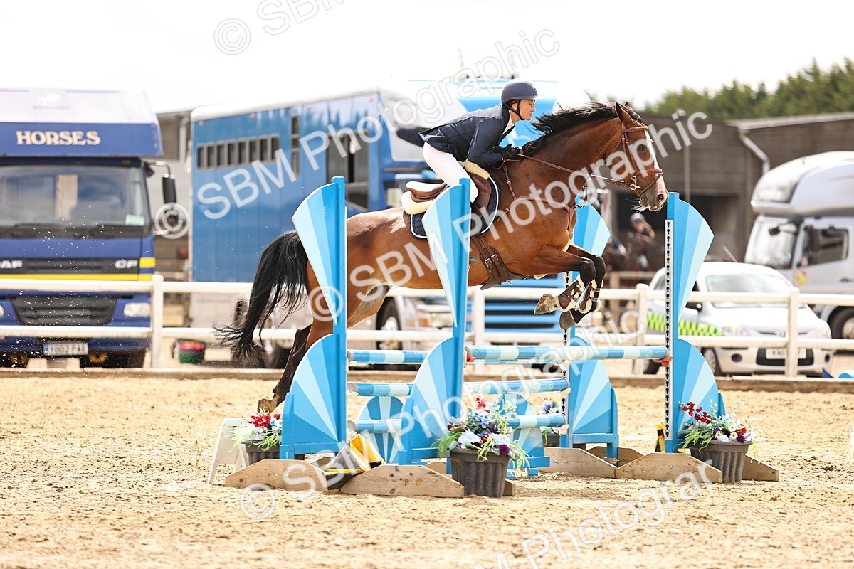 SBM_013157 - Class 13 - Senior British Novice - 90cm Open