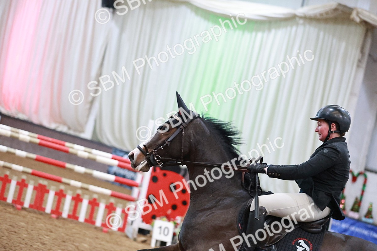 SBM_001237 - Class 5 - Senior Foxhunter 1.20m