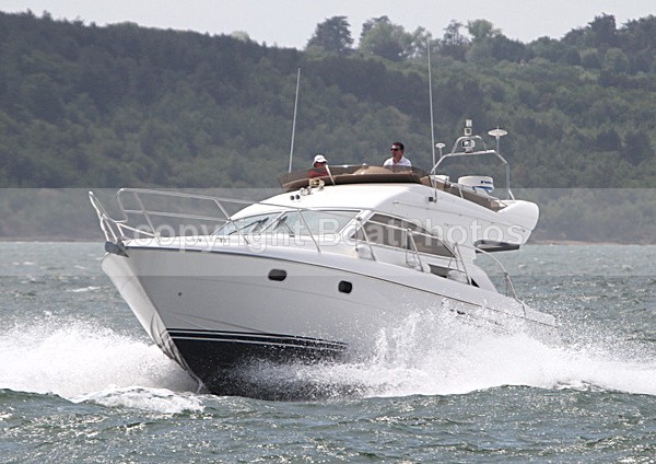 100606 ANNABELLE IMG_0284 - Flybridge Cruisers