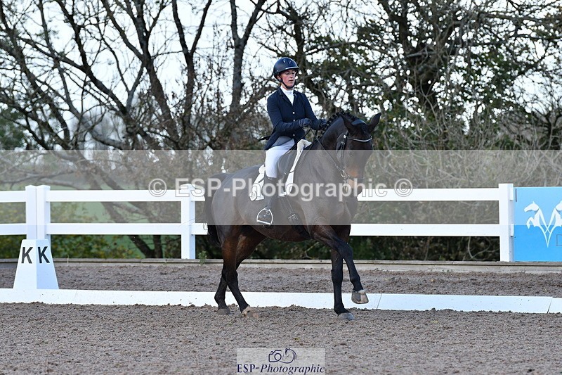 231104A-124012-00511 - Cls 12 Music Medium