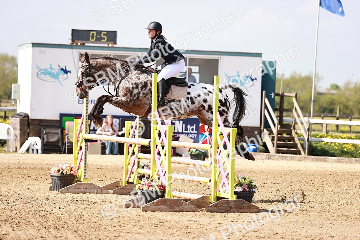  - Class 23 - Senior 1.05m