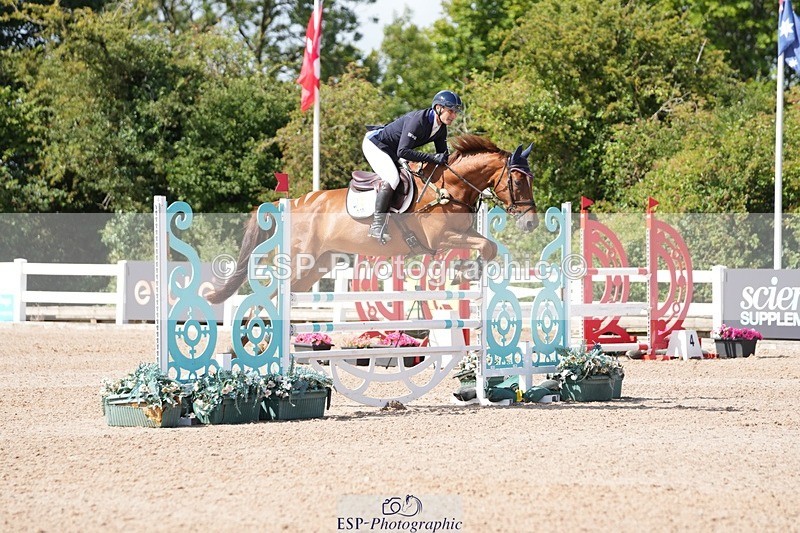 250720-104041-18827 - Cls 12, 1 Star Bronze Tour Accumulator