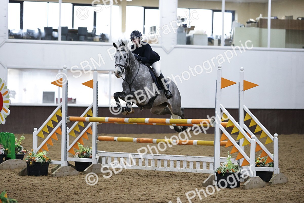 SBM_001272 - Class 4 - Senior Newcomers/ 1.10m Open