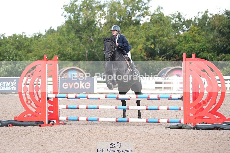 250911-124325-01291 - Cls 11 85cm Amateur Champ