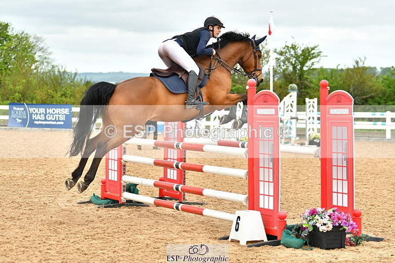 230507A-135054-08231 - Cls 43 1.05m Amateur Quali