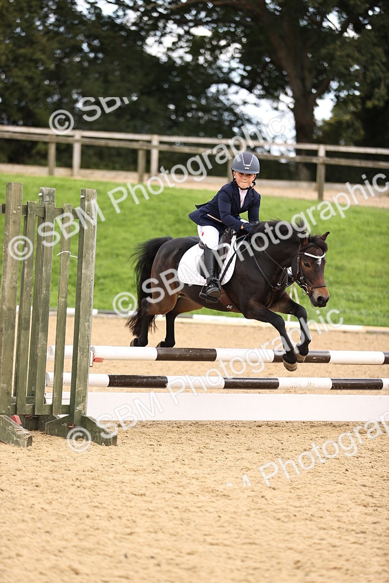 SBM_48926 - J9 - Junior Pony 70cm Championship