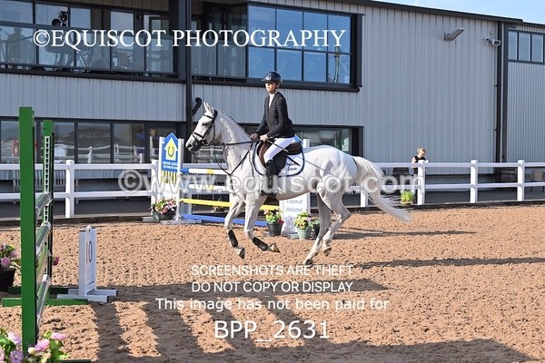 BPP_2631 - FRI CLASS 15 Children On Horses 1.15M