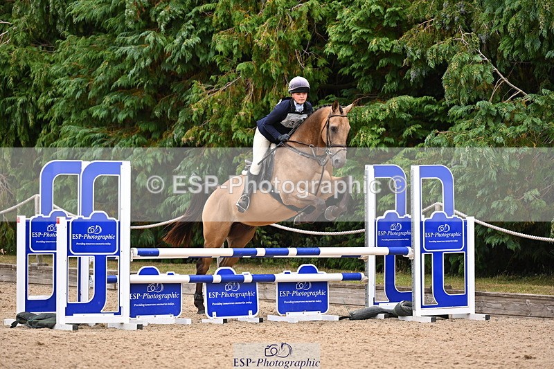 250802A-121619-02932 - A-036-Ottilie.de.Rouet-SILVERSPRINGS.CHATTERBOX