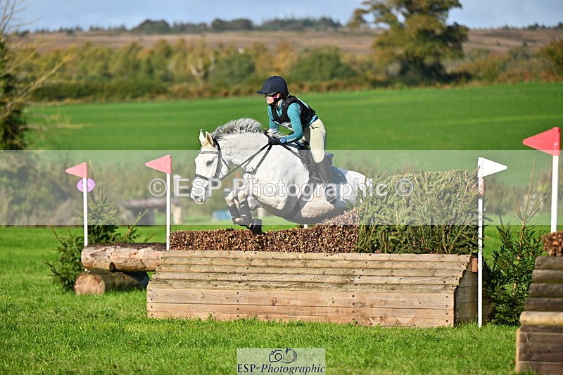 251025A-122024-19072 - F-415-Tara.Leddy