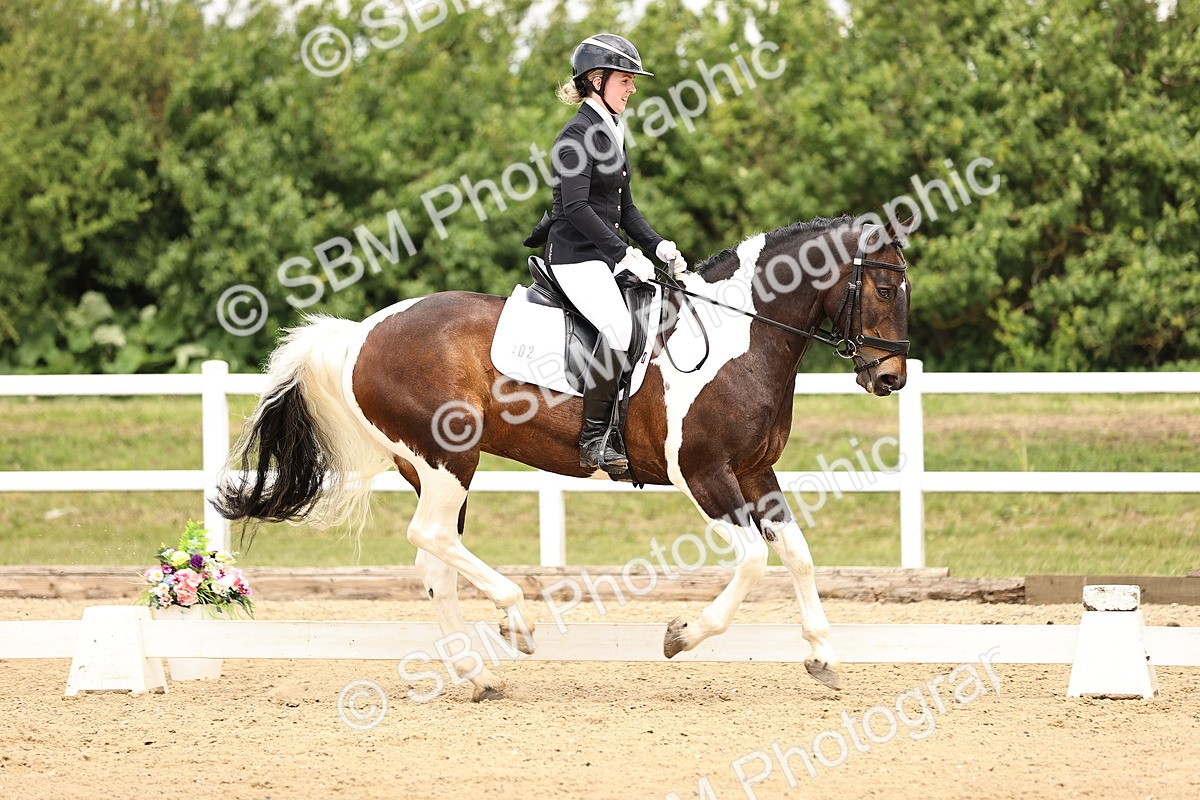 SBM_002952 - Class 2 - Novice 4 - 12.00-13.10