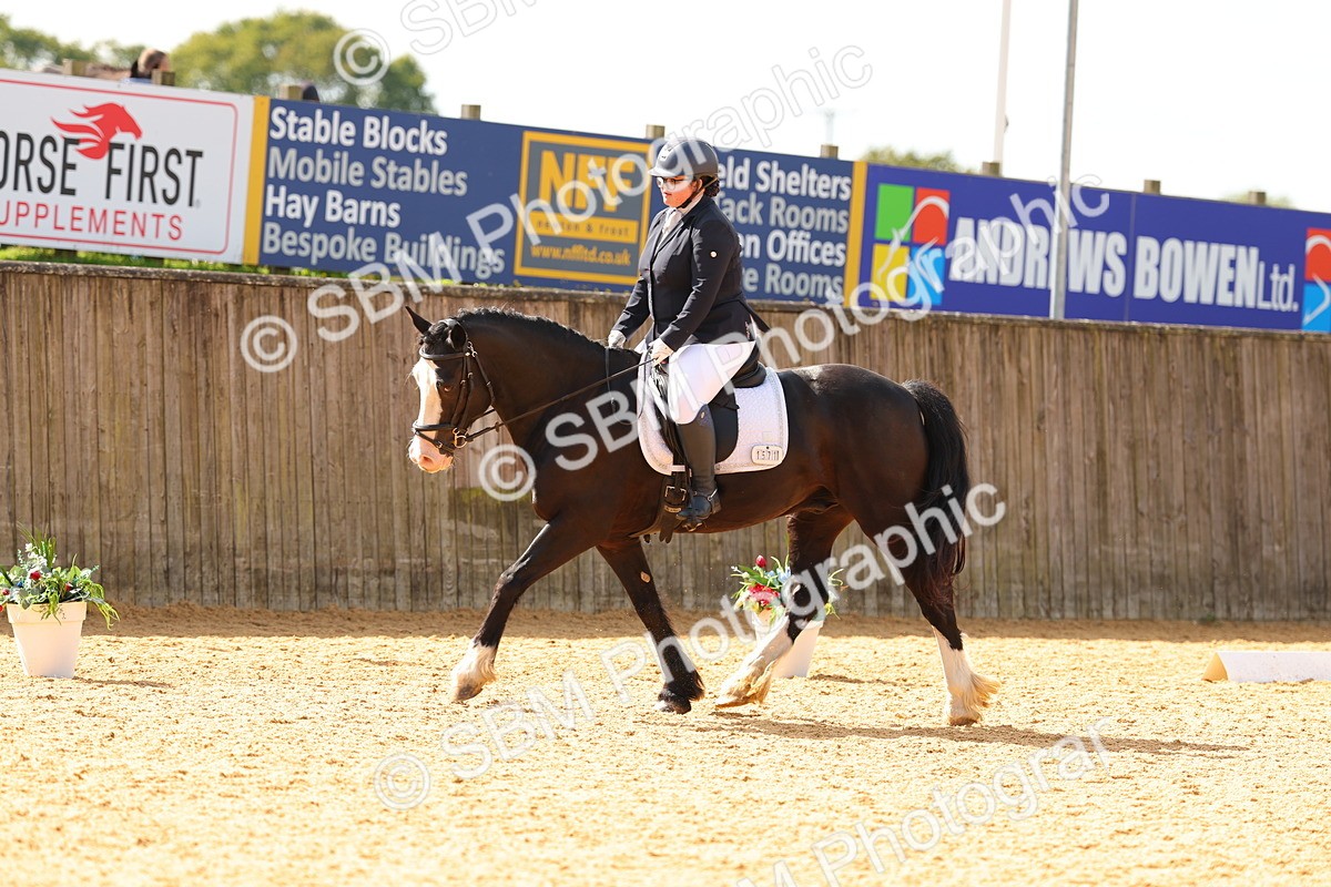 SBM_43926 - D6 - Small Tour Championship - Intro C