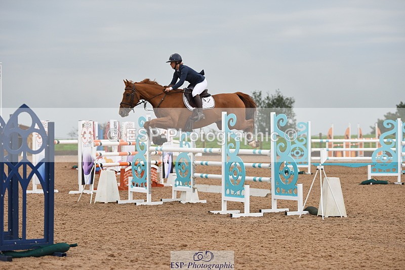 230916A-103834-03861 - Cls 14 Snr Foxhunter