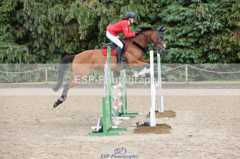 250831A-134551-10356 - Cls 42 Snr 1m Grand Prix