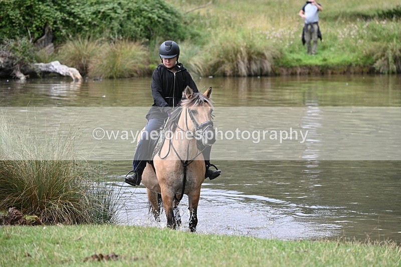 WJ7_4072 - Time at Water 12:52 to 13:22