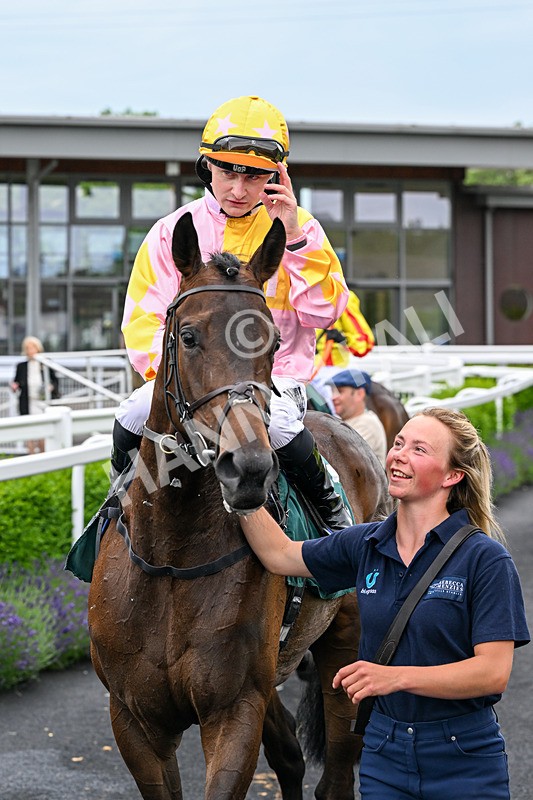 220626-Race 3-Battenburg Belle-9004 - Race 3 15.30pm Catterick Racecourse Supporting Racing Staff Week Handicap