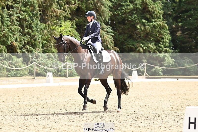 250808A-143928-00958 - 032-Caitlin.BurgessFurst.Sandreo.MFS