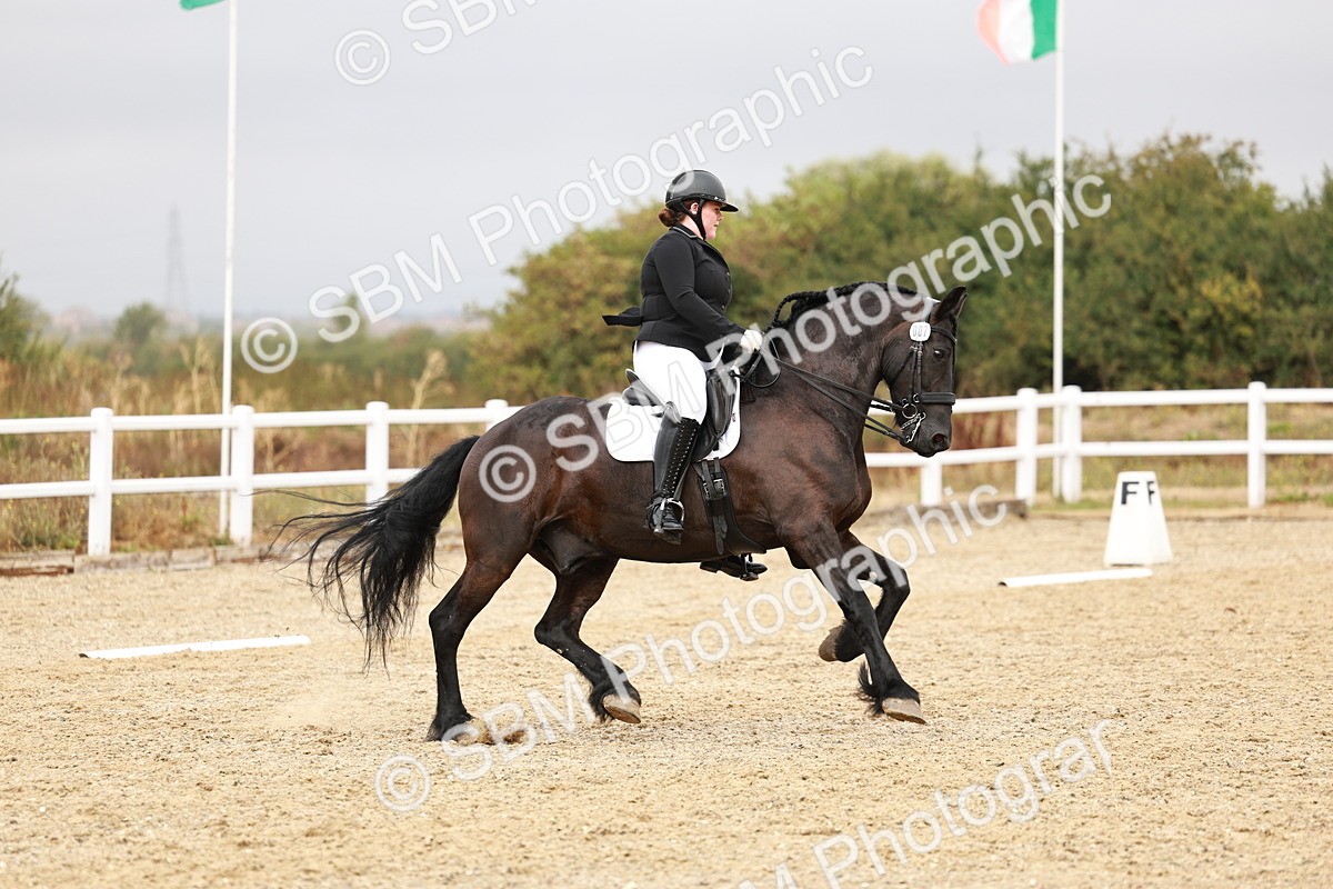 SBM_001899 - Class 8-11 - N2 E1 Warm Up - 12.27-12.59
