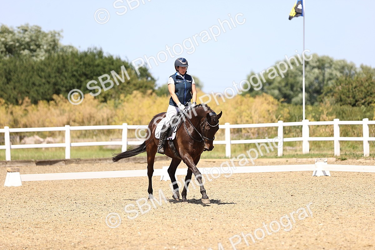 SBM_010645 - Novice 5 - 11.20-12.23