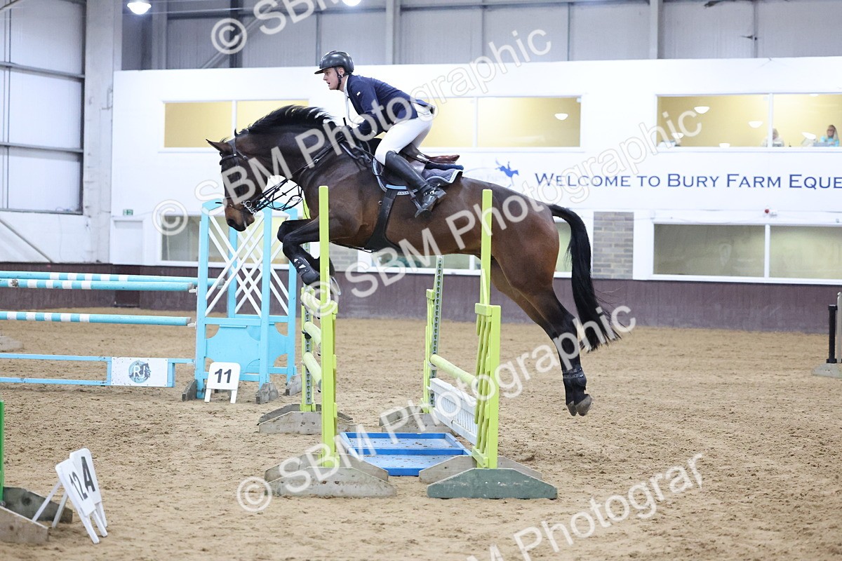 SBM_001375 - Class 5 - Senior Foxhunter -1.20m