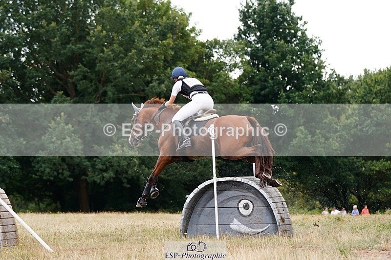 250803A-104408-10331 - L-505-Lauren.Hancock-KNOCKMULLEN.CREGGANEMPEROR