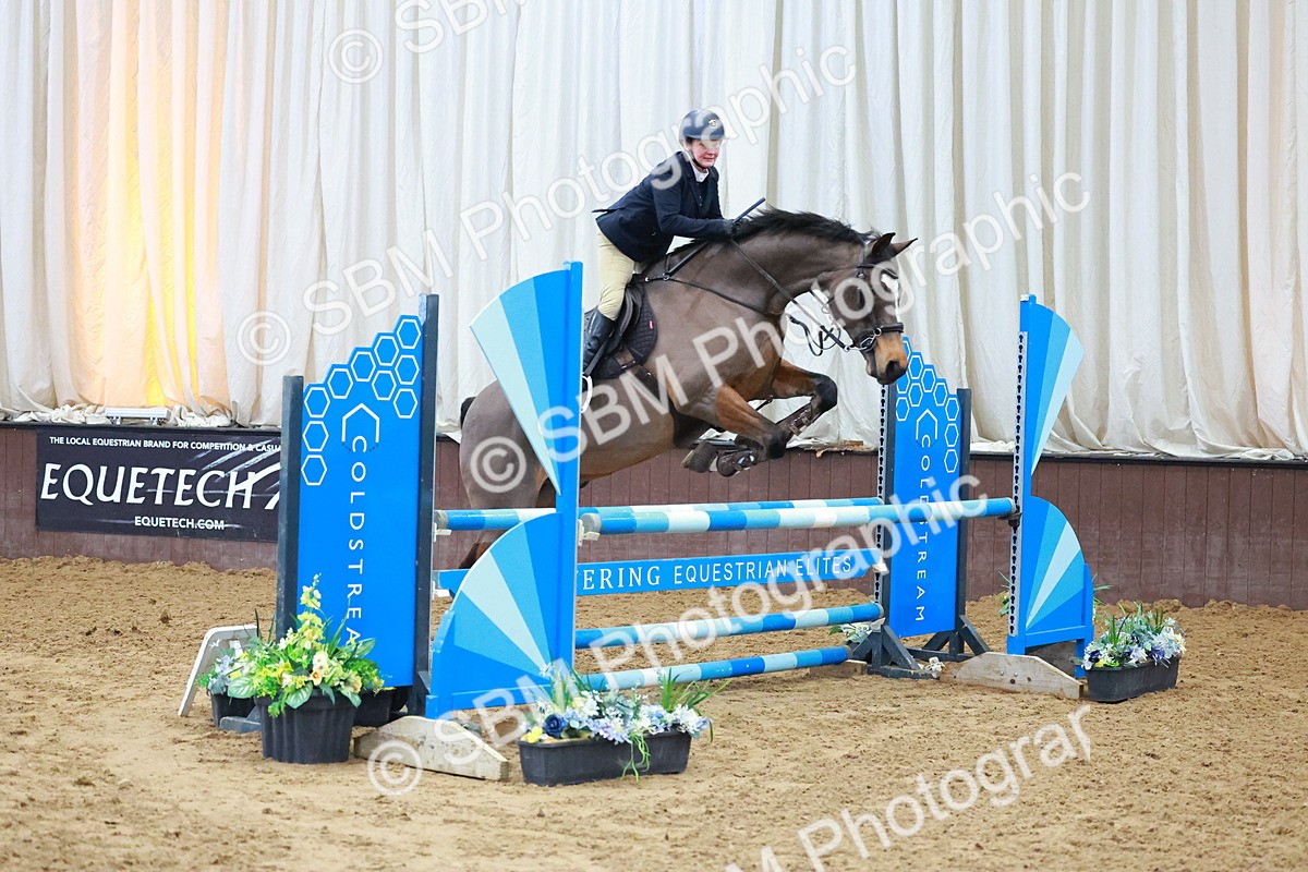 SBM_003106 - Class 9 - Senior Discovery - 1.00m