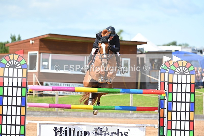 230721A-163218-07738 - Cls 10, 2 Star Big 1.45m Break to End