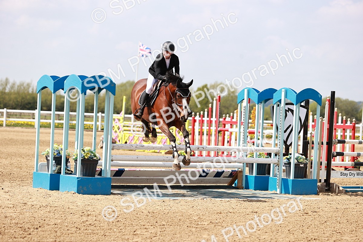  - Class 24 - Senior Newcomers - 1.10m