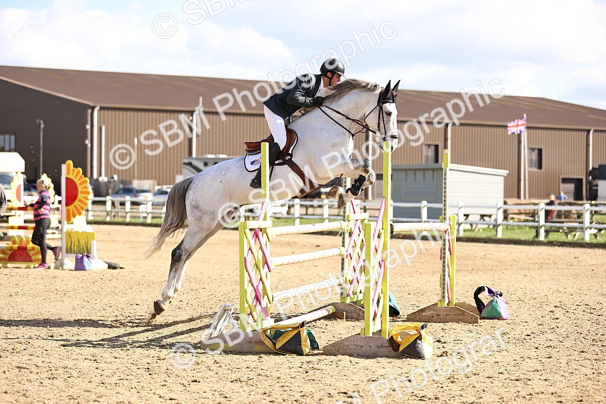 SBM_004967 - Class 19 - Senior Foxhunter - 1.20m