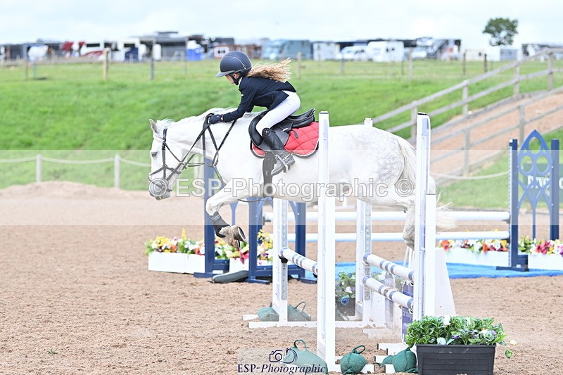 240628A-161124-01385 - Cls 5 Stepping Stones 128cm + 138cm