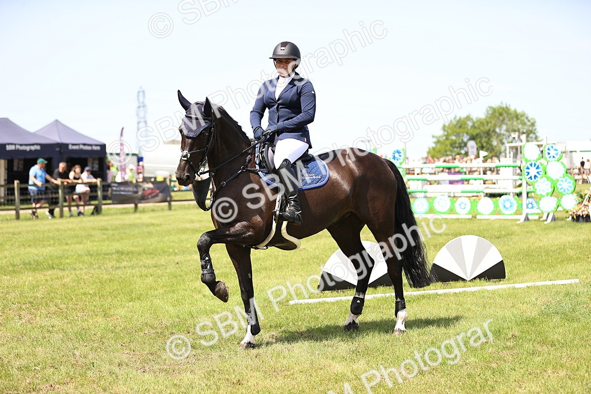 SBM_04061 - Class 201 - British Horse Feedds Speedi Beet HOYS Grade C