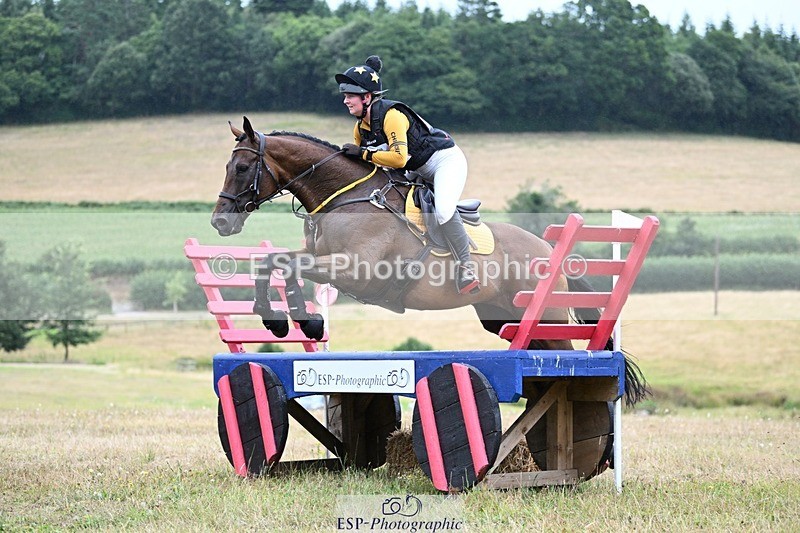 250803A-125702-13341 - M-565-Aimee.Bickley-LA.BASS