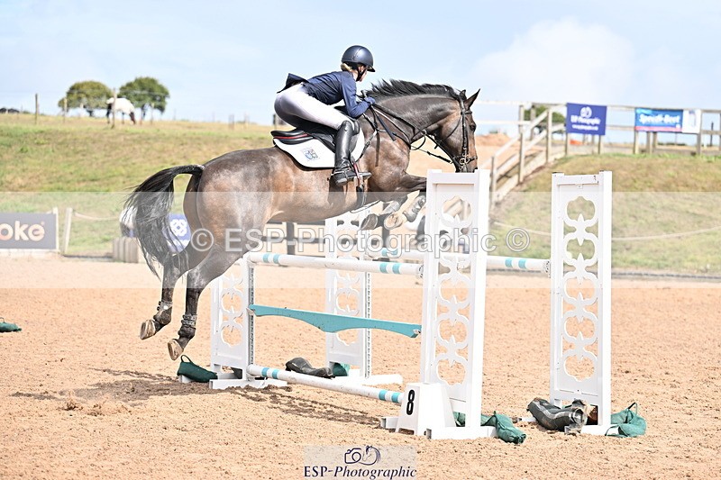 250827B-141236-00673 - Cls 6 Snr Fox 1.20m & Cls 7 1.30m