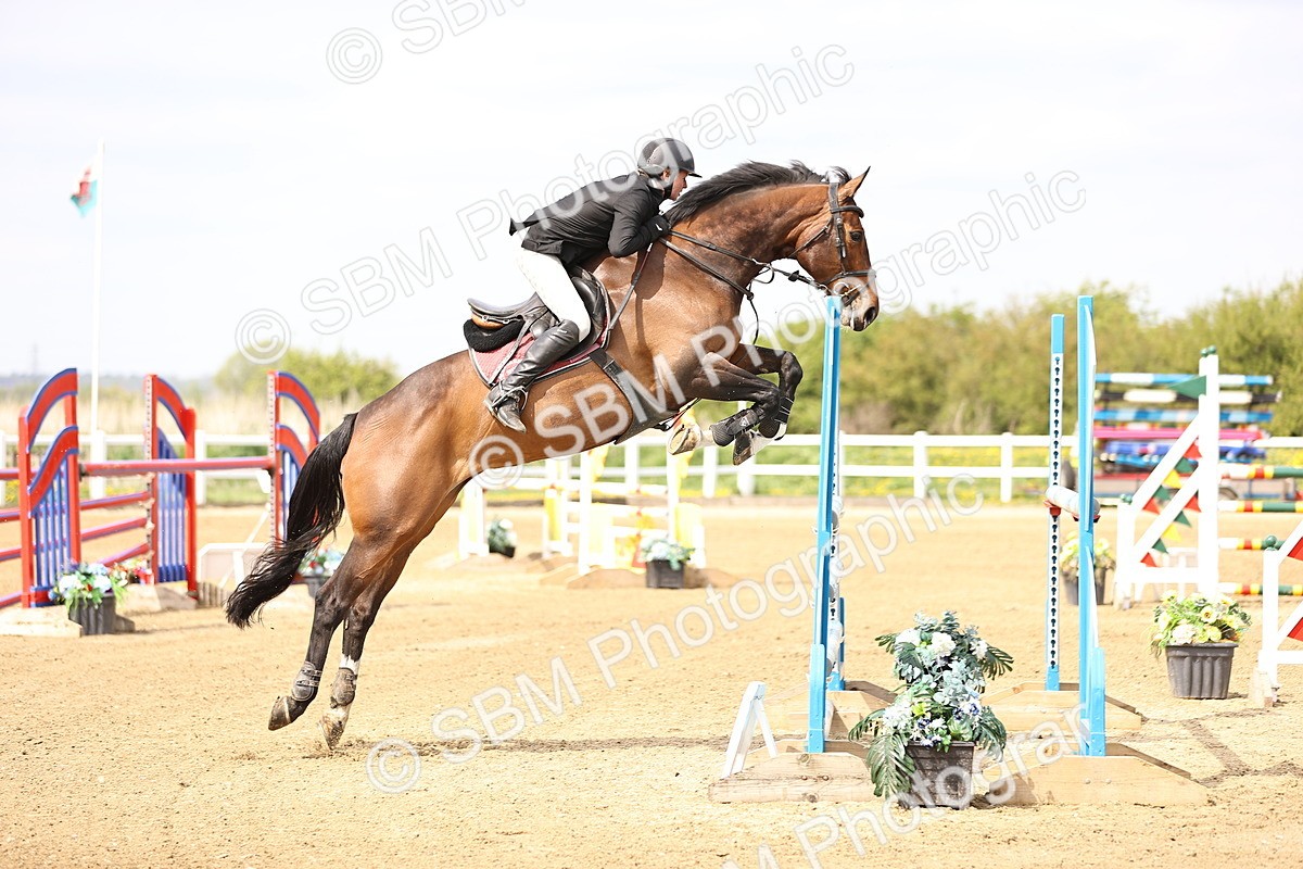  - Class 12 - Senior 1.15m Open