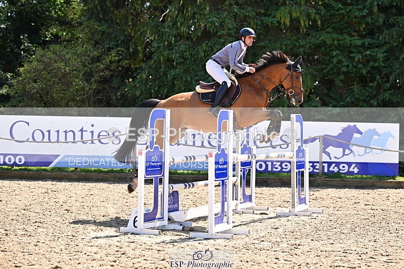 250817A-144037-04656 - Cls 21 Snr Newcomers