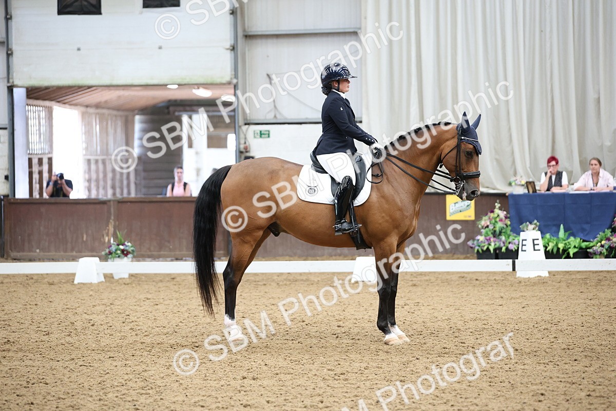 SBM_004036 - Class 8 - Advanced Medium 6 Silver