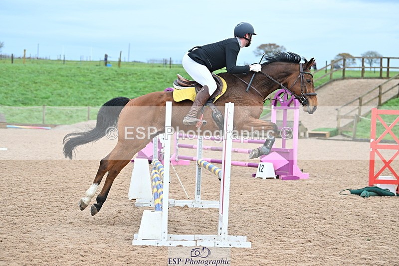 231203A-110455-00721 - Cls 16+17 Club and Schools 80cm