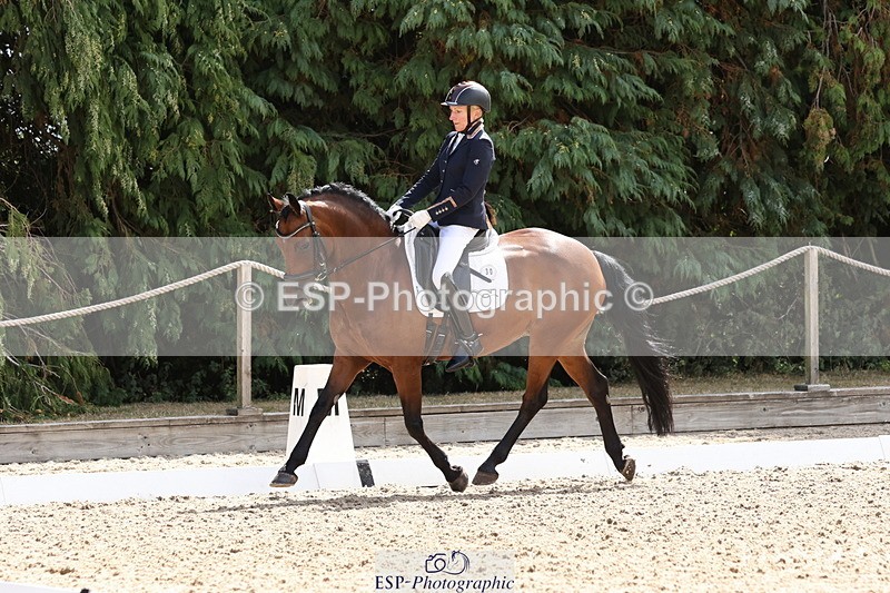 250809A-115156-03263 - 030-Alice.PeternellFourseasons.Sienna