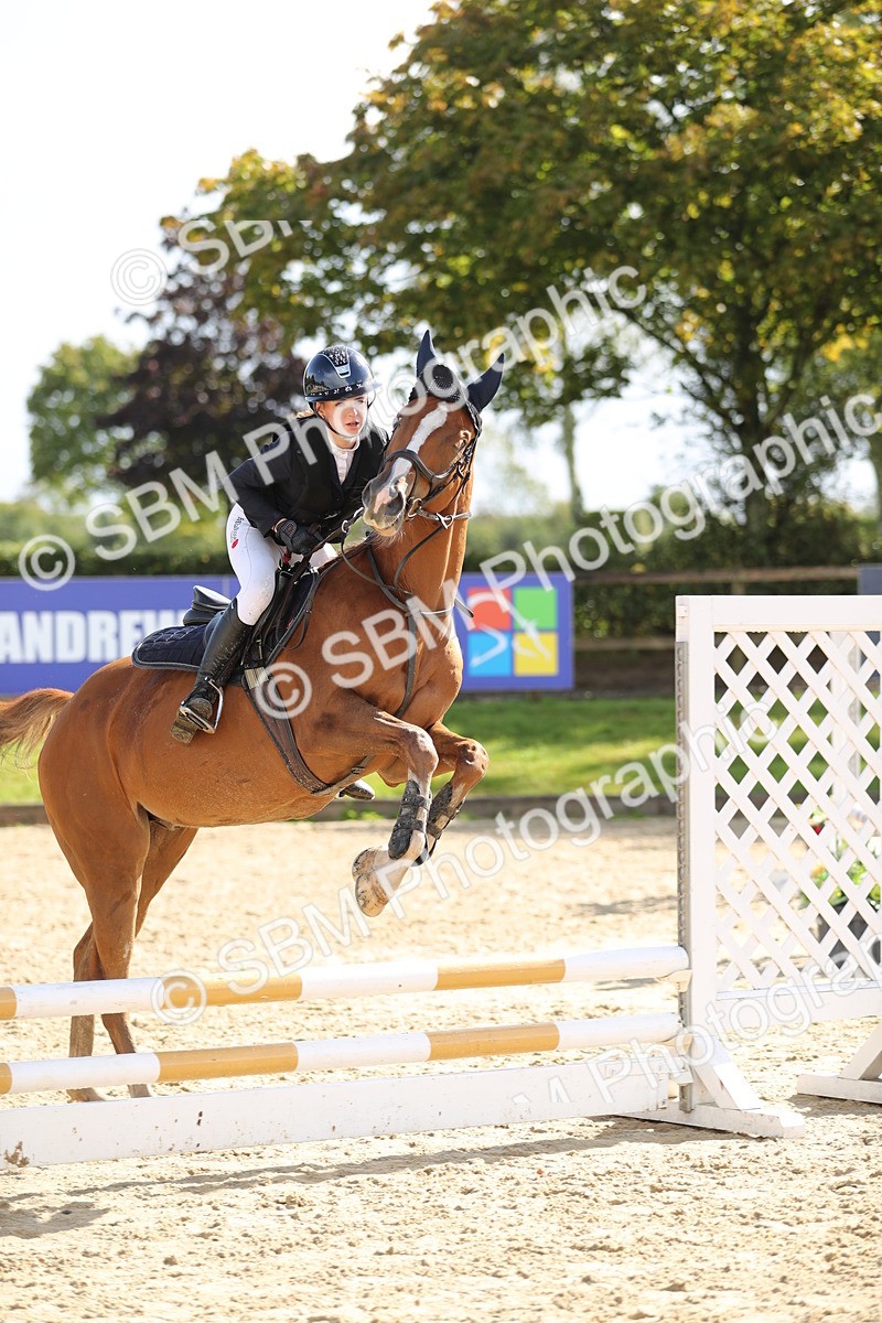 SBM_40222 - J21 - Junior Horse 60cm Championship