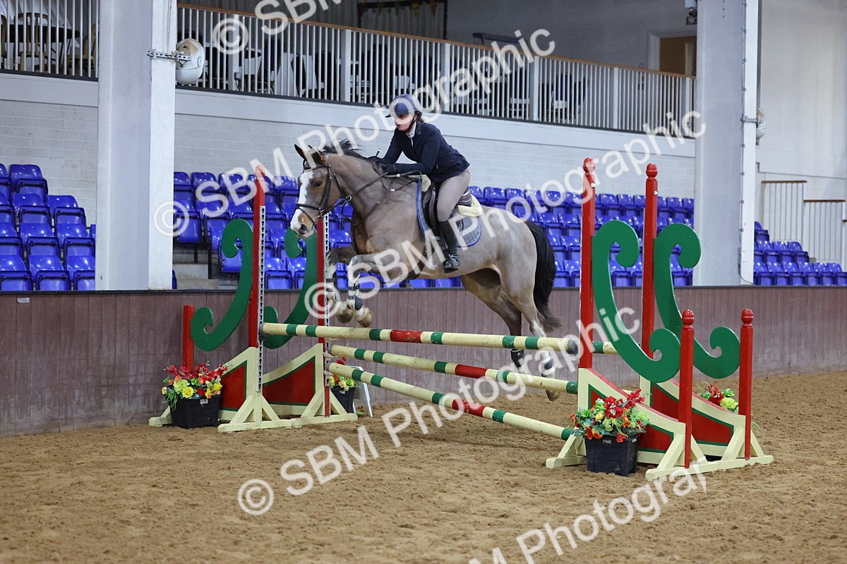 SBM_000716 - Class 13 - Equissage Pulse Senior British Novice/ 90cm Open - First Round (0.90m)