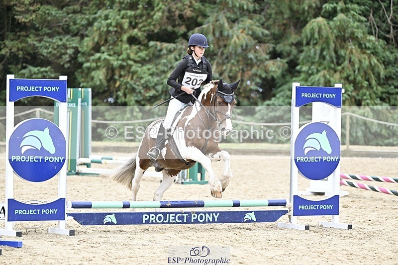 250820A-122421-06384 - Round 1, Start to 1.30pm Break