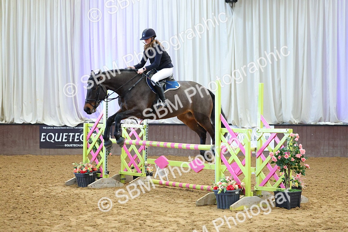 SBM_005652 - Class 22 - Bliss of London Novice Winter Championship Qualifier 90cm