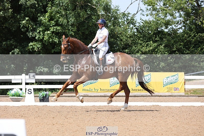 250621-150035-09832 - Cls 40 - FEI Inter I, Start to 15.50