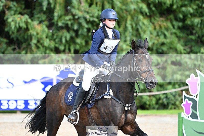 240824X-164735-30419 - 80cm Jump Off