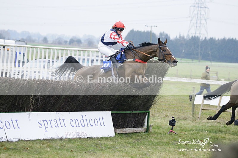 PtP 230122 556 - Cocklebarrow Races - Heythrop Hunt - 23/01/22