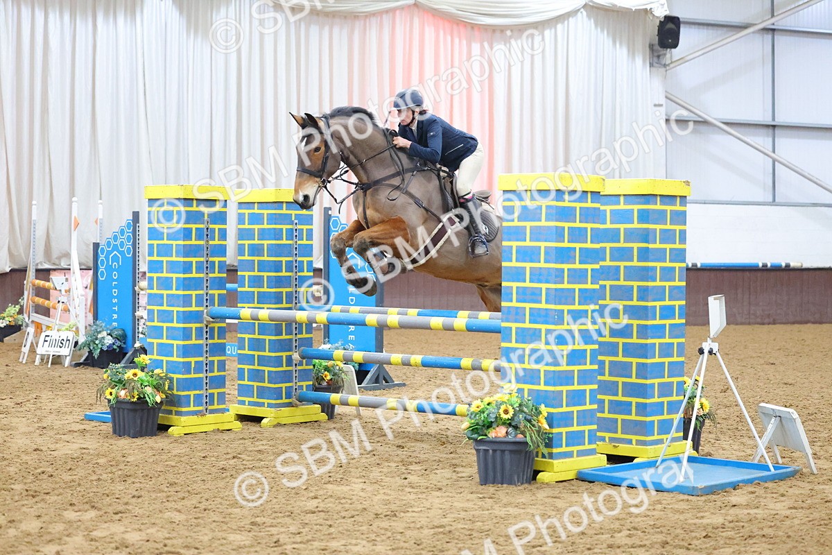 SBM_008529 - Class 21 - Nupafeed Supplements Senior Discovery/ 1m Open - First Round (1.00m)