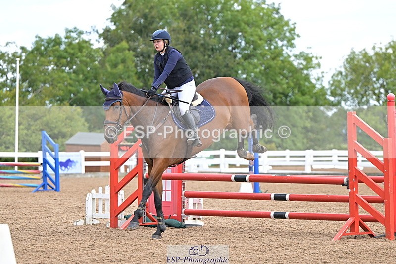 240925A-105004-00131 - Cls 1 British Novice and 90cm Open