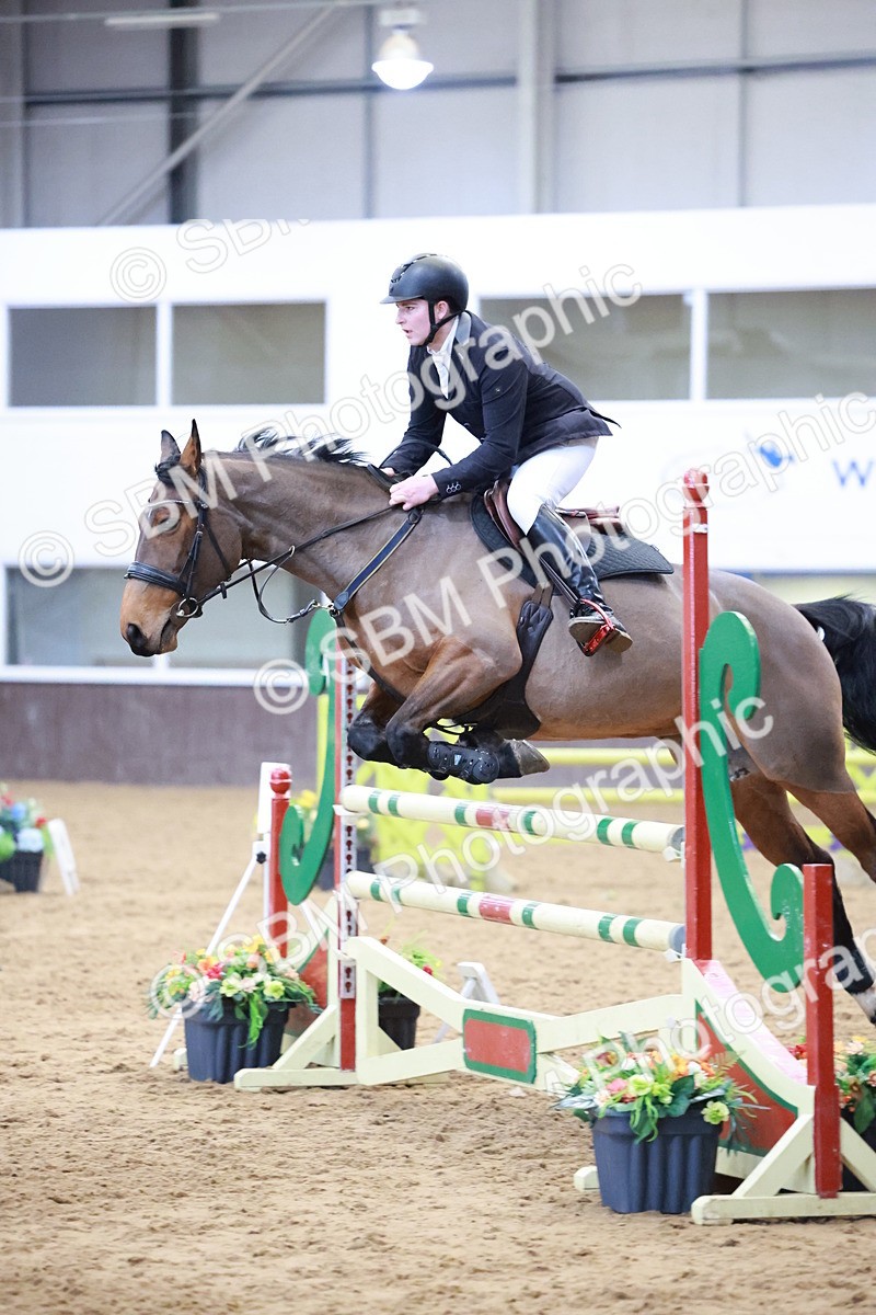 SBM_003824 - Class 11 - Senior Newcomers/ 1.10m Open