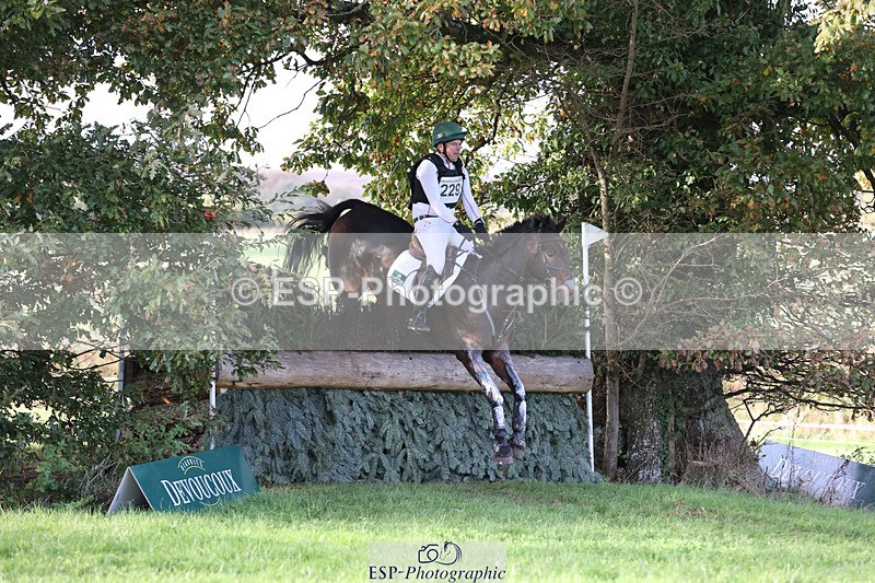 241025-153924-10623 - 229-Jim.Newsam-TULLYBEE.RENEGADE